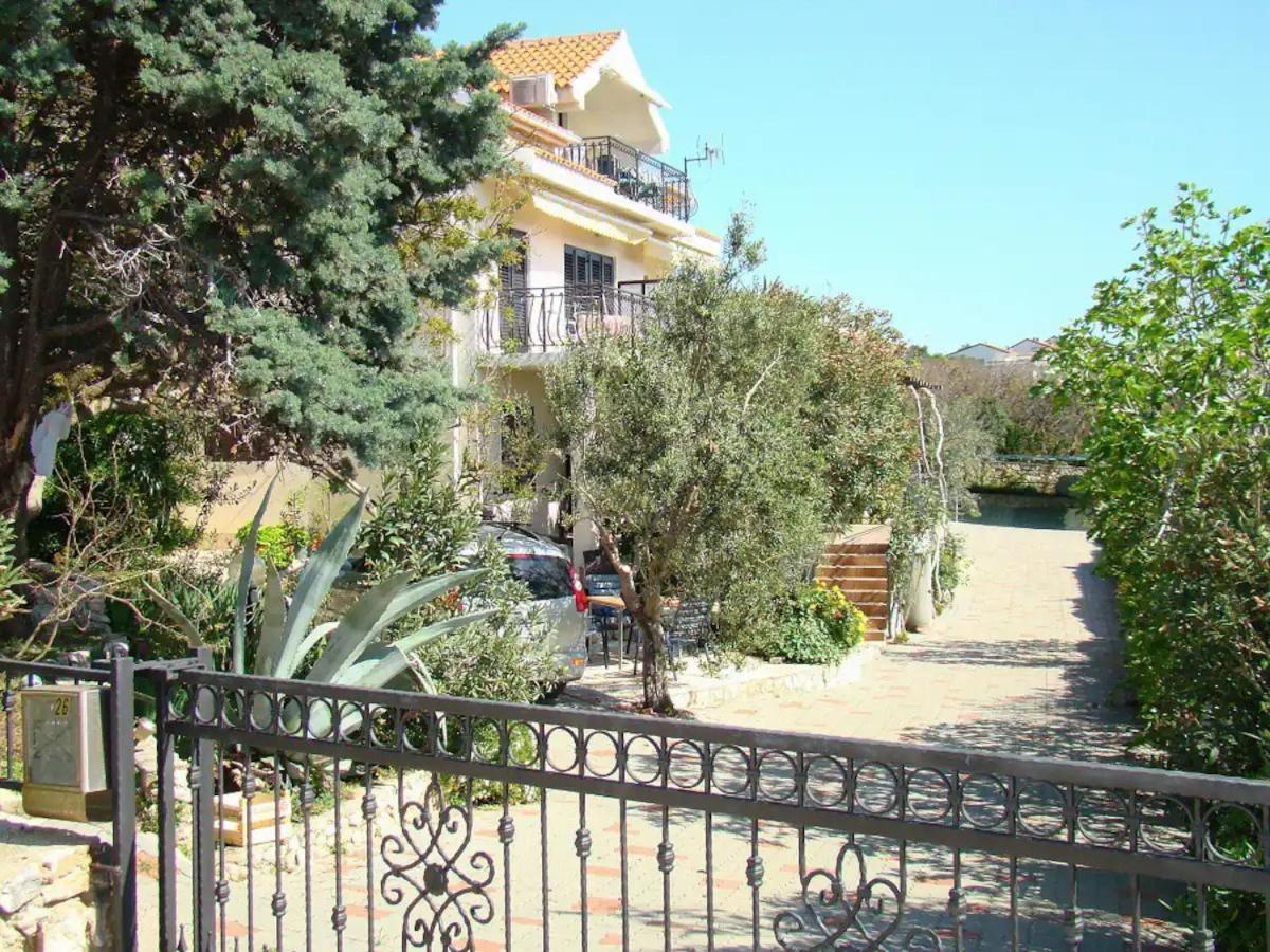 Apartments Davorka Šimuni 外观 照片